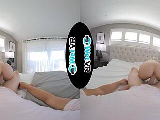 VR-porno, jossa pikkuruinen blondi cheerleader saa kovaa seksiä POV: ssä