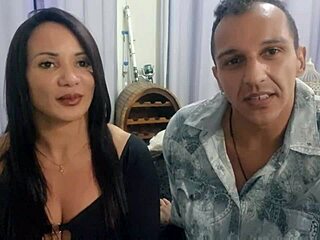 Új amatőr pornósztár bemutatása az Xv hálózaton: interjú egy brazil darabbal