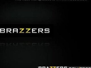 Hardcore Homemade Video of Brazzers' Dinner Party with Teens and Friends