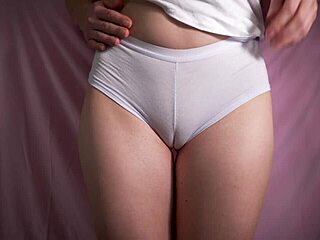 Nude vagina camal toe - Sex photo
