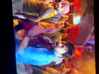 طبيب هندي يجبر مريضه على الرقص عارياً لأغنية سانا كاستام!
