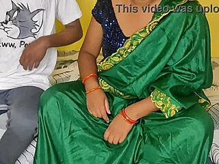 Η θετή αδερφή-νύφη δίνει στον πεθερό της μια σκληρή σίτιση με φαγητό και μουνί σε βίντεο στα Χίντι